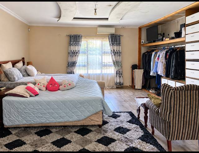 3 BEDROOM HOUSE FOR SALE IN JAMESON PARK